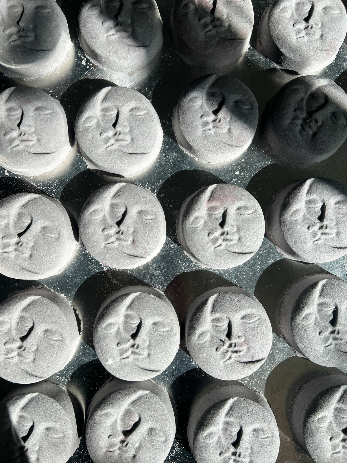 LUNAR