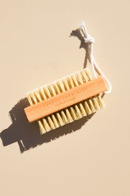 Bamboo Nail Brush With Sisal Bristles