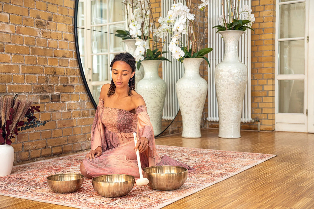 3 Piece Energy Therapy Series Singing Bowl Set, 1400/1800/2200g