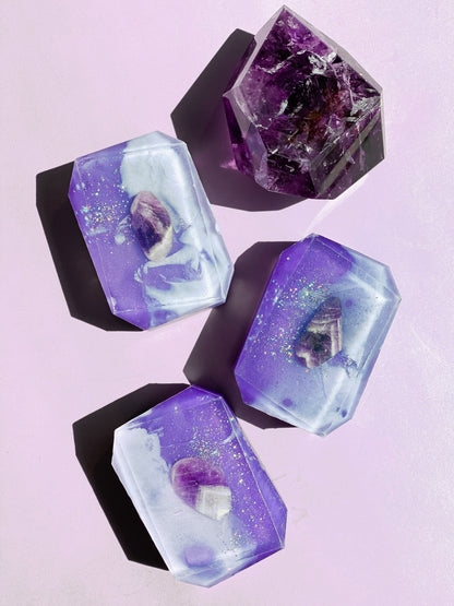 ENLIGHTENED VISIONS (Third Eye Chakra)